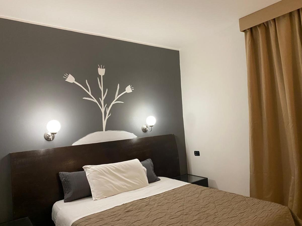 La Luna Romana Guest house Rome