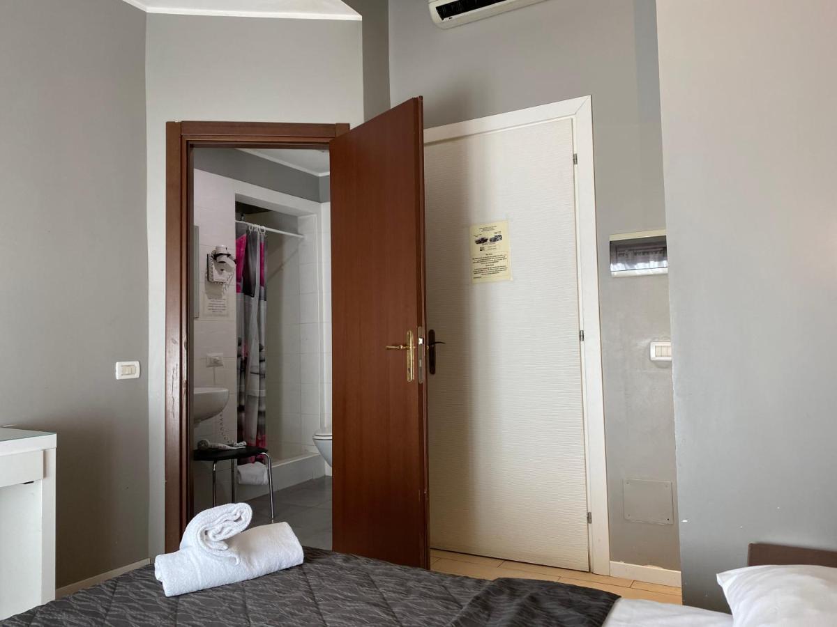 La Luna Romana Guest house Rome