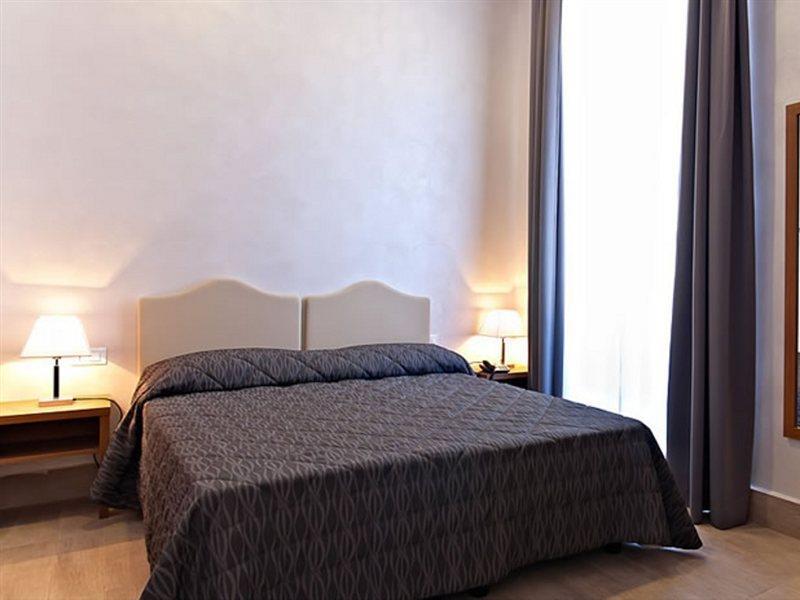 Guest house La Luna Romana Rome